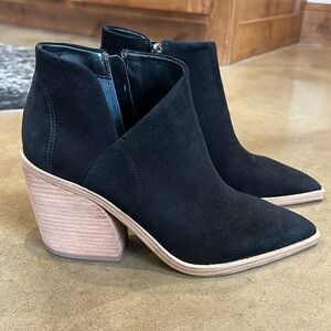 Vince Camuto Grendan Suede Bootie